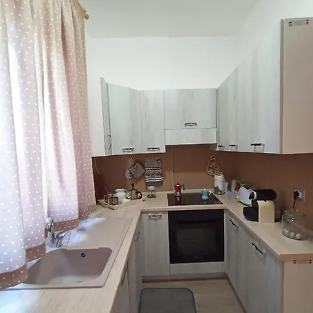Sara Falconara Oda ve Kahvaltı 3*